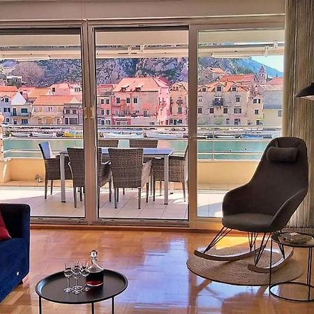 Mitra Zonata Pink Apartment Omiš Exterior foto