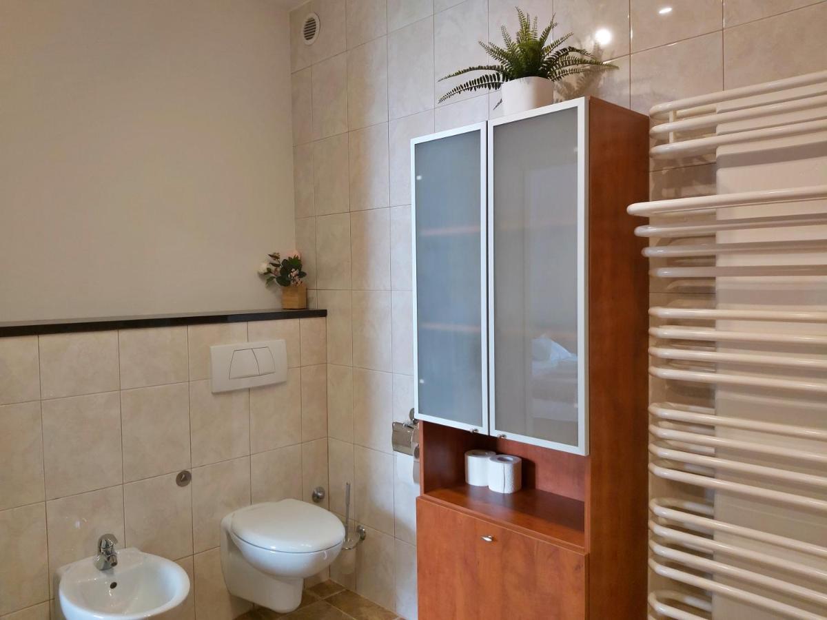 Mitra Zonata Pink Apartment Omiš Exterior foto