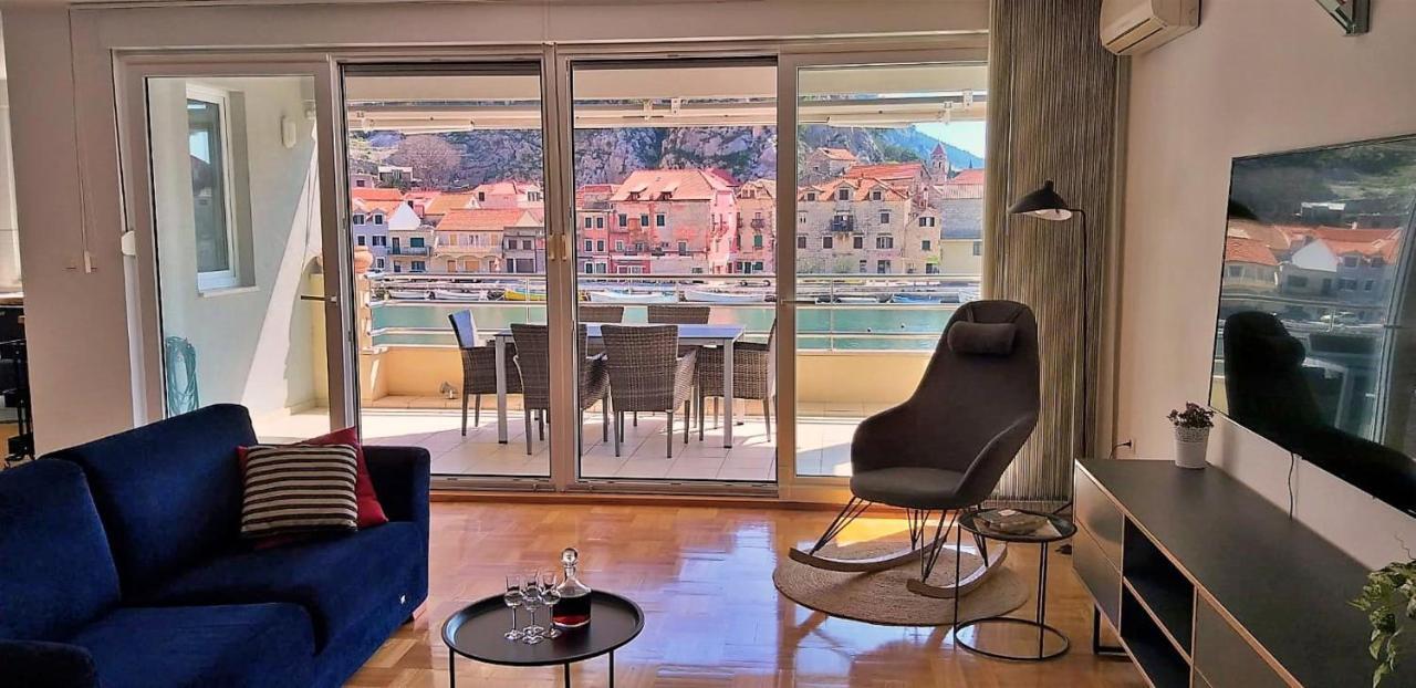 Mitra Zonata Pink Apartment Omiš Exterior foto