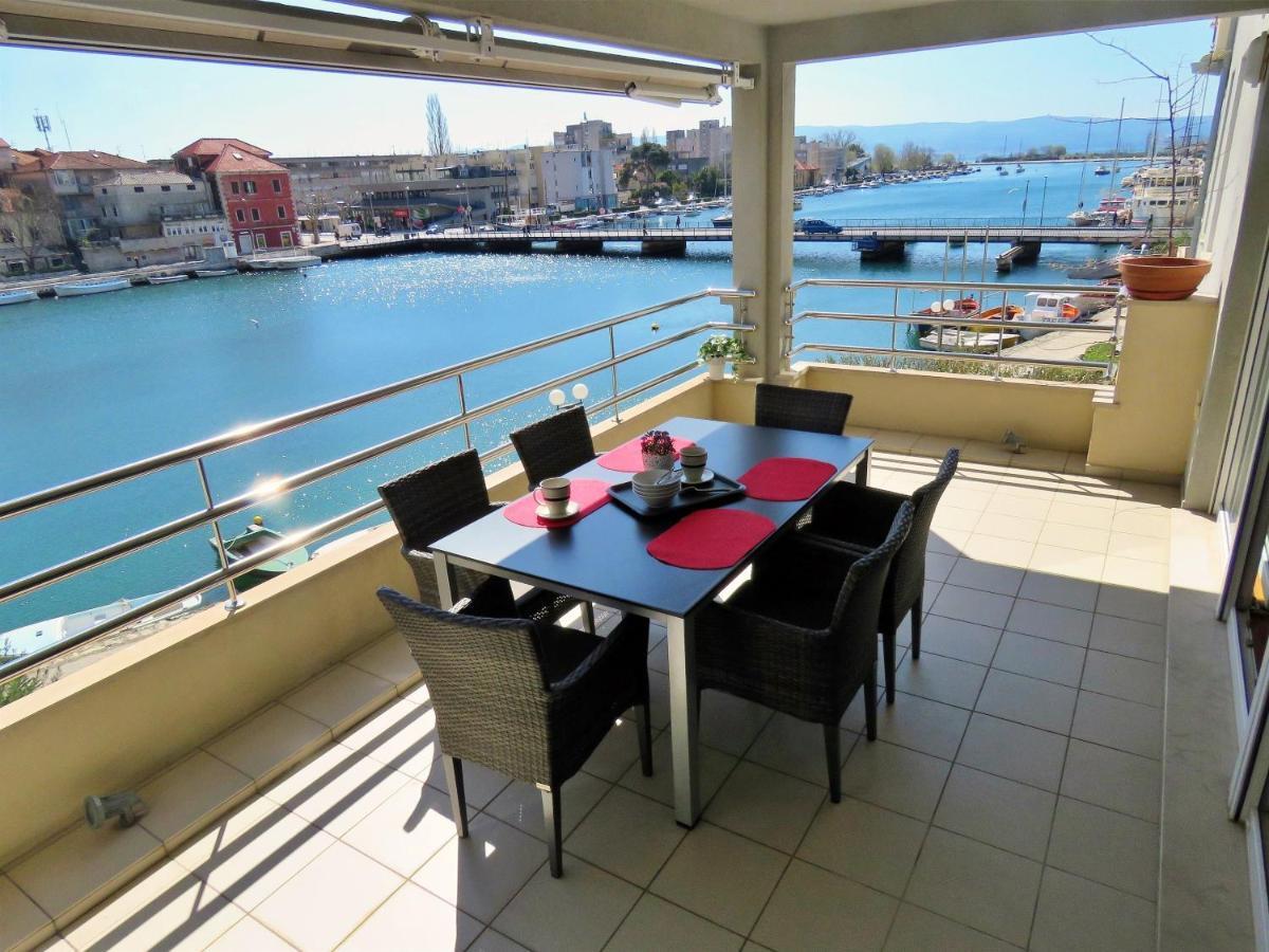 Mitra Zonata Pink Apartment Omiš Exterior foto
